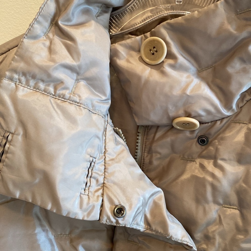 Talbots Vtg Goose Down Feather Quilted Belted Vest Funnel Neck Pale Gold SP - Picture 6 of 12